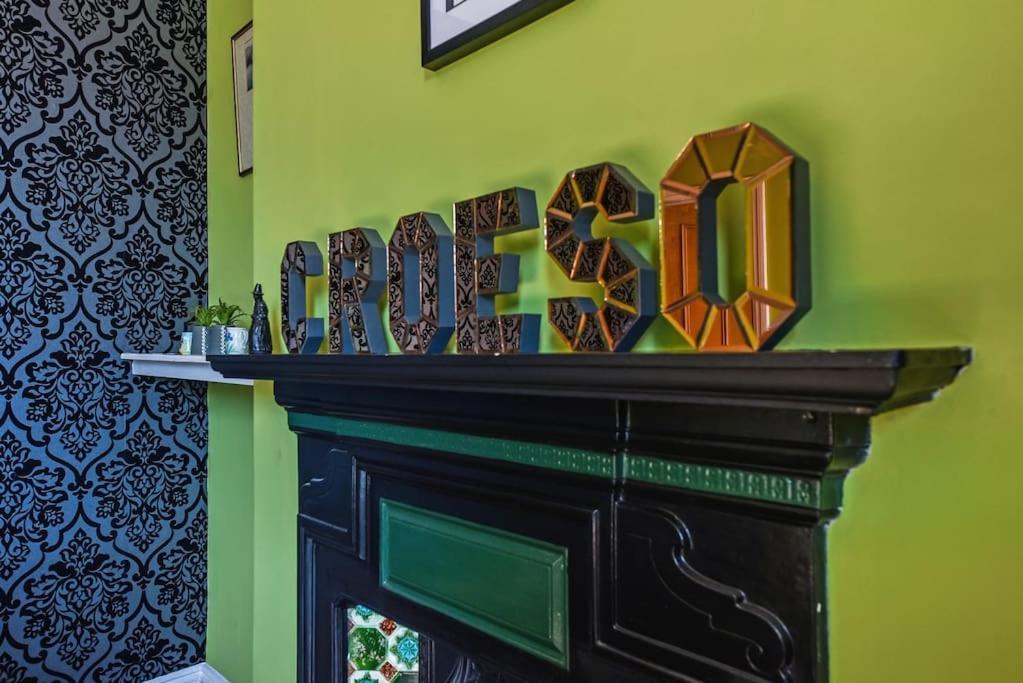 Traditional 3-Bed Property In Pontcanna With Parking Cardiff Luaran gambar